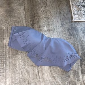 Strapless bikini top